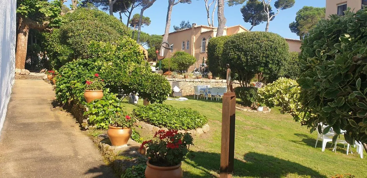 Casa Con Jardin A 35 Metros De La Playa. Br. Villa Palamós 0*,