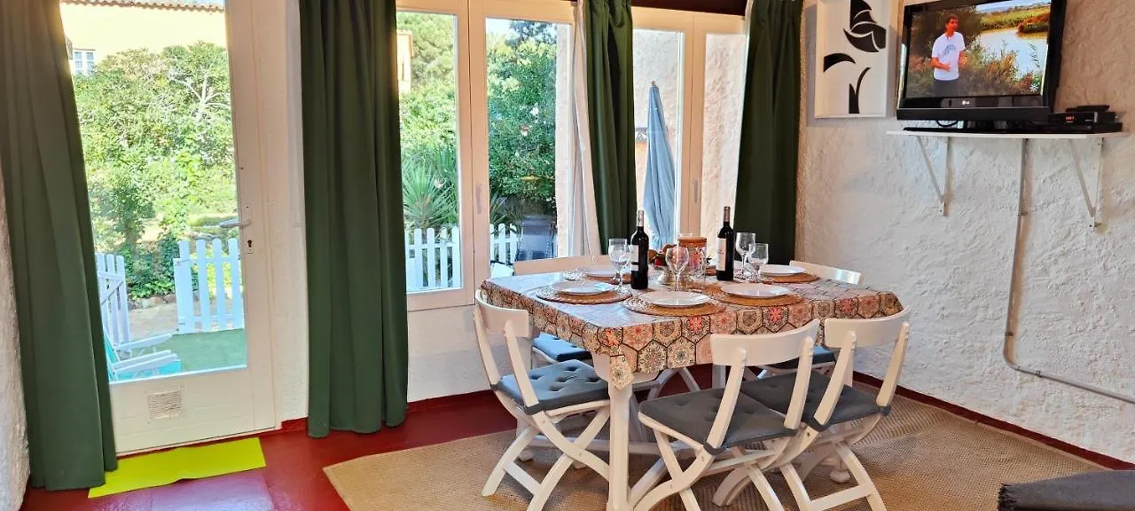 Casa Con Jardin A 35 Metros De La Playa. Br. Villa Palamos 0*,