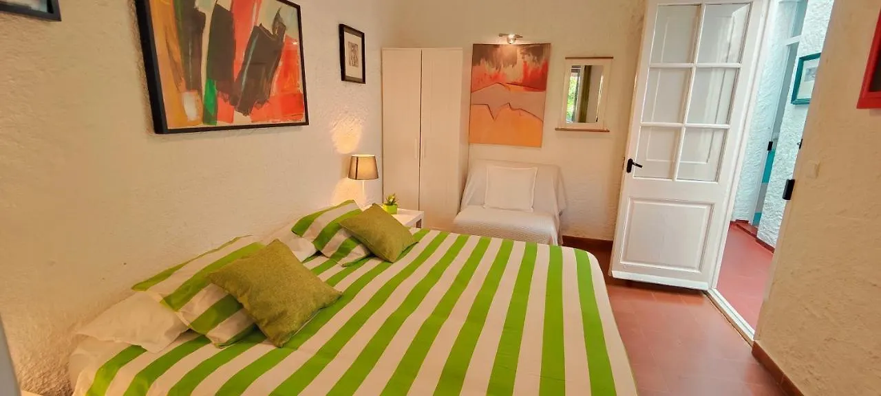Holiday home Casa Con Jardin A 35 Metros De La Playa. Br. Villa Palamos